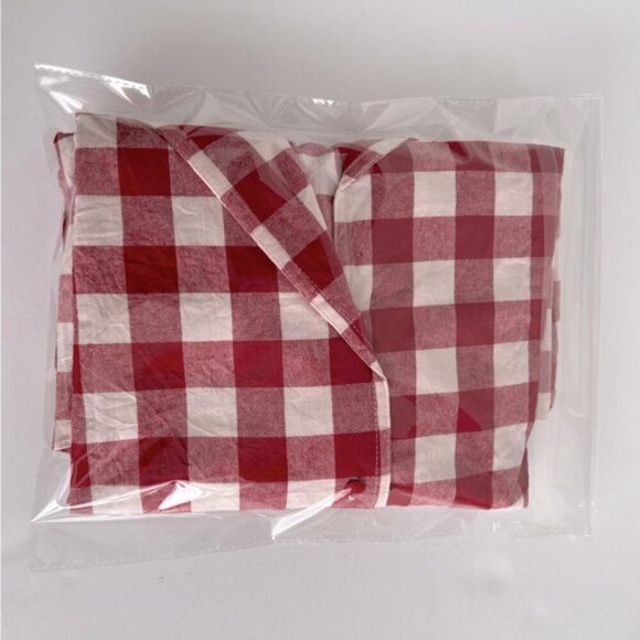 Pomander Place - Gingham Scarlett Button Down Shirt - pple Red. Size: XL. (1721) - Picture 4 of 10